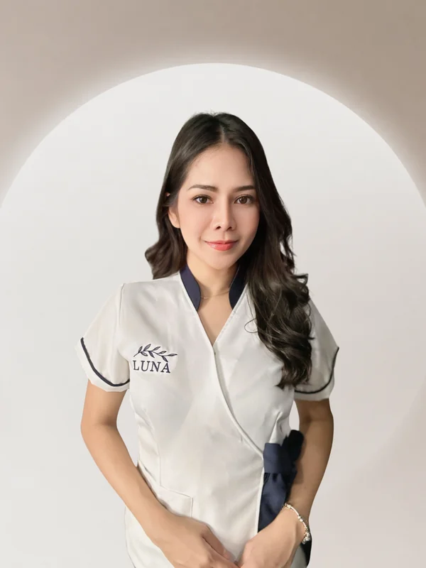 Ana, a Luna therapist